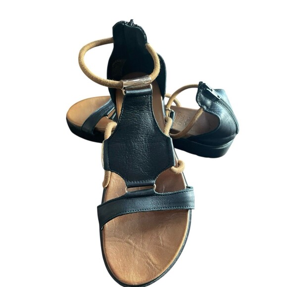 Vince Camuto Black Leather 7.5 / 8 M Flats Ankle Strap Sandals Rose Gold Resort - Picture 6 of 10